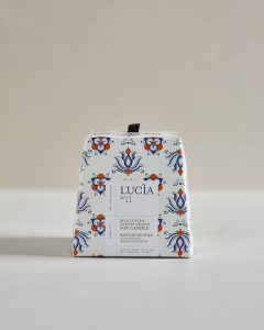 Longwood Lucia Candles 010